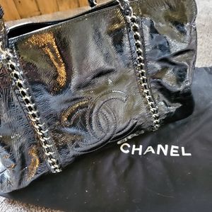CHANEL patent calfskin Large Luxe ligne tote 
